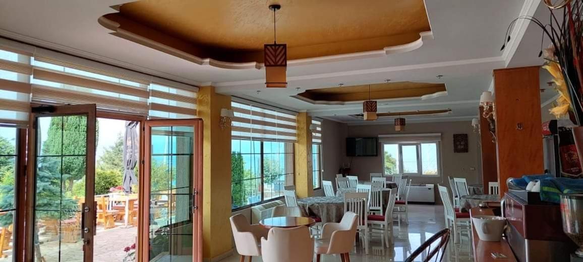 Piskupat Hotel Vila Toska מראה חיצוני תמונה