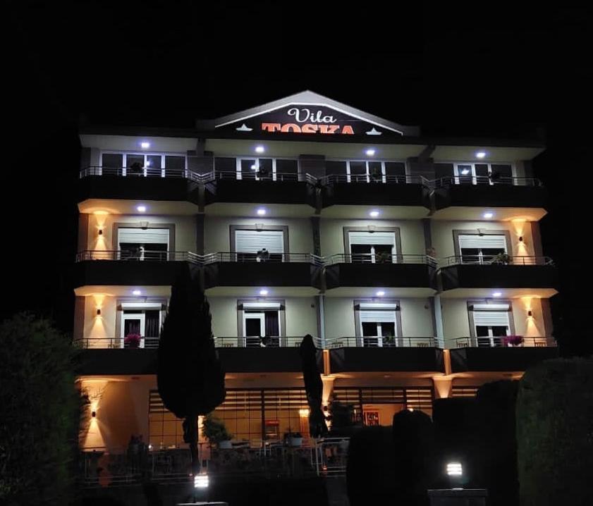 Piskupat Hotel Vila Toska מראה חיצוני תמונה