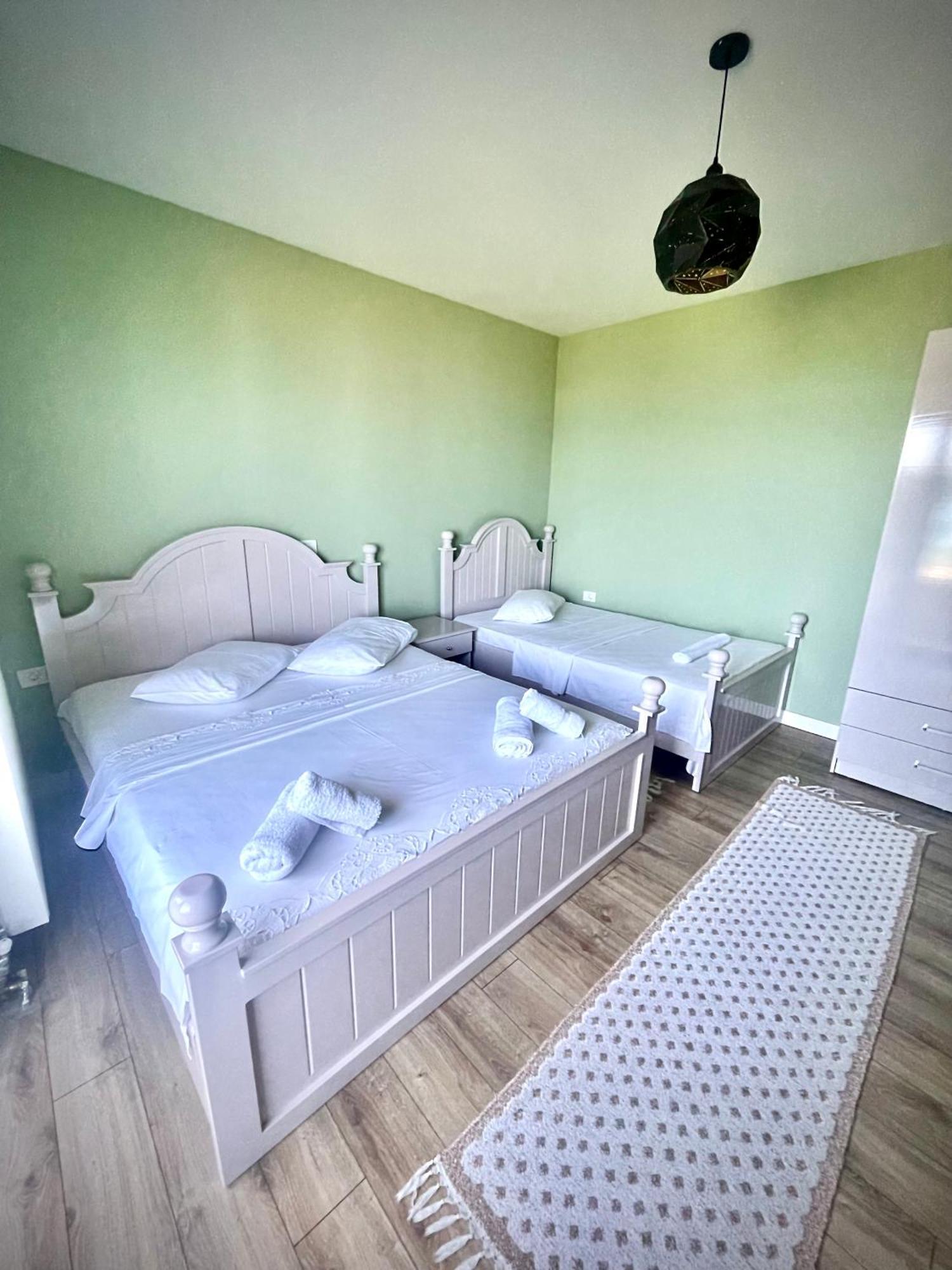 Piskupat Hotel Vila Toska מראה חיצוני תמונה