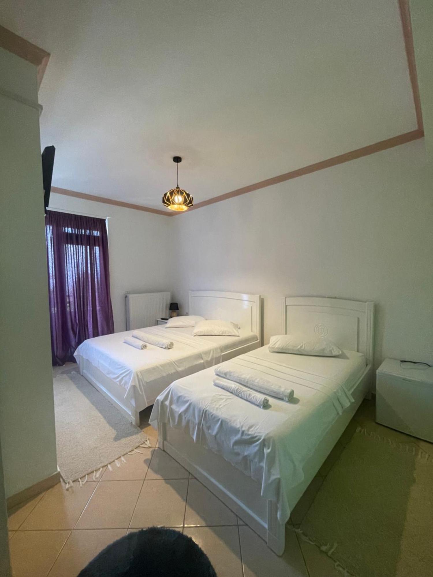 Piskupat Hotel Vila Toska מראה חיצוני תמונה